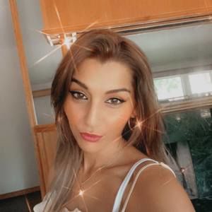 Meet your Posher, Helen